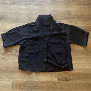 Moa Moa Cropped 3/4 Button Down